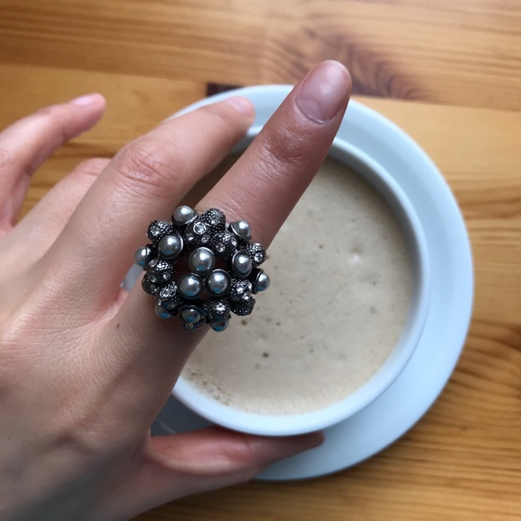 Vintage Heirloom Chunky Pearls Crystal Silver Ring - Picture 10 of 16